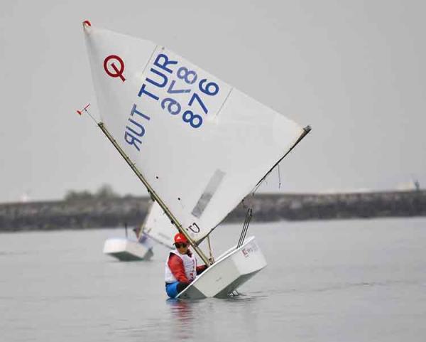 Optimist Yelken Eğitimi